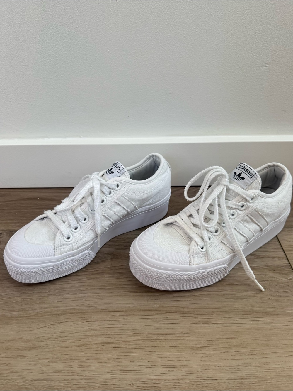Adidas Nizza Platform Mid White Canvas Sneakers Women’s 9.5 Men’s 8